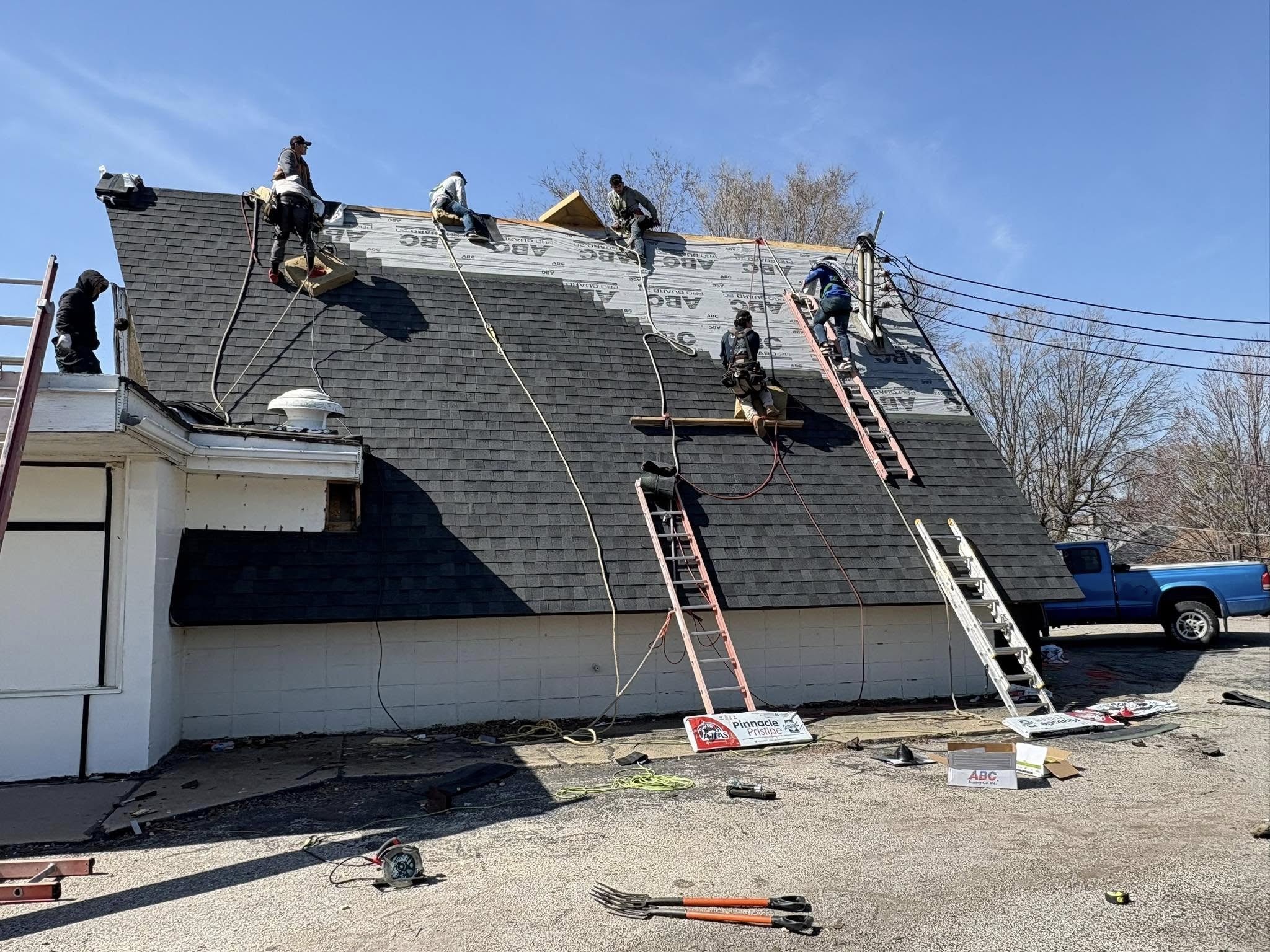 Commercial metal roof system - Council Bluffs